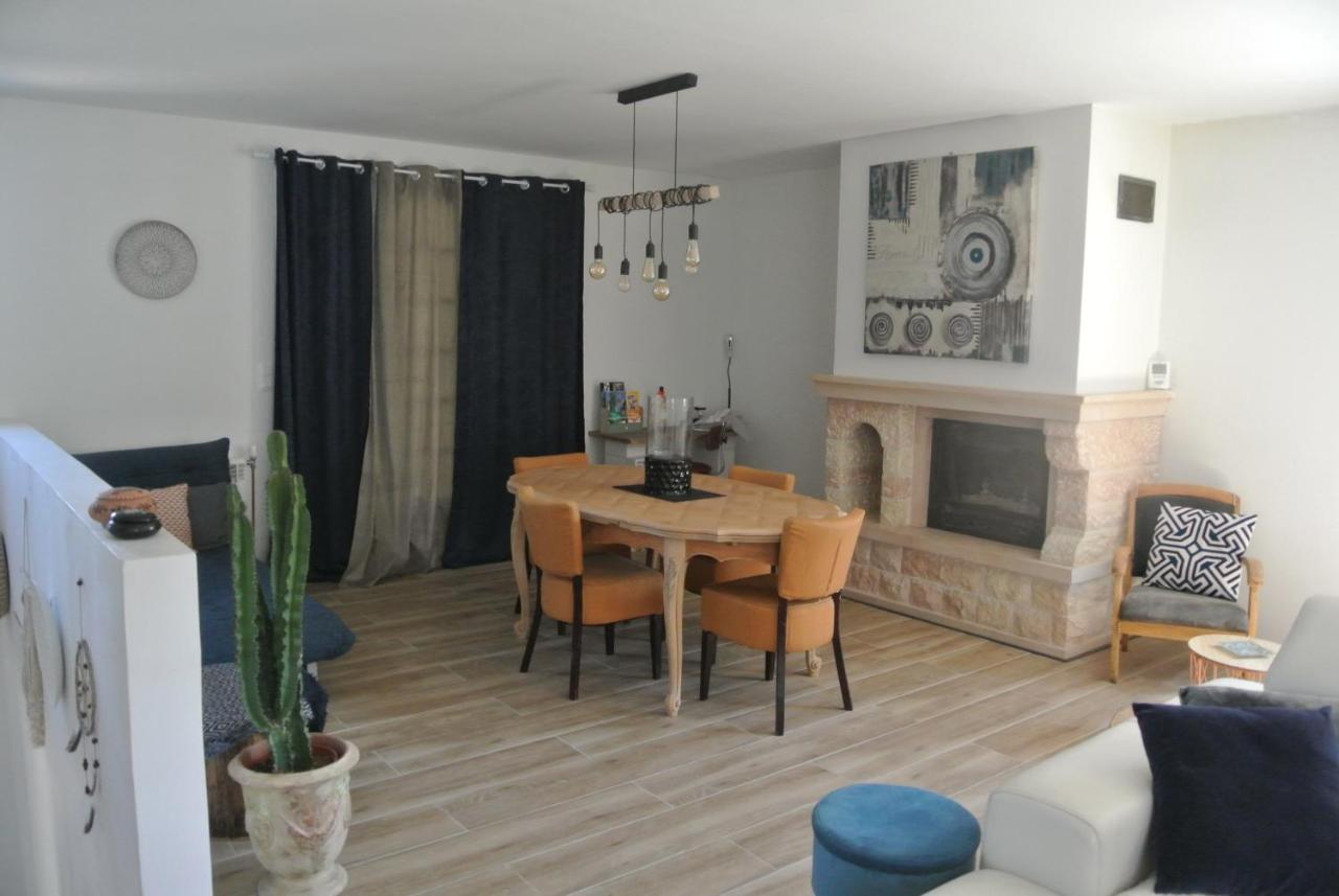 הוילה Saint-Martin-de-Valgalgues Le Temps Retrouve מראה חיצוני תמונה